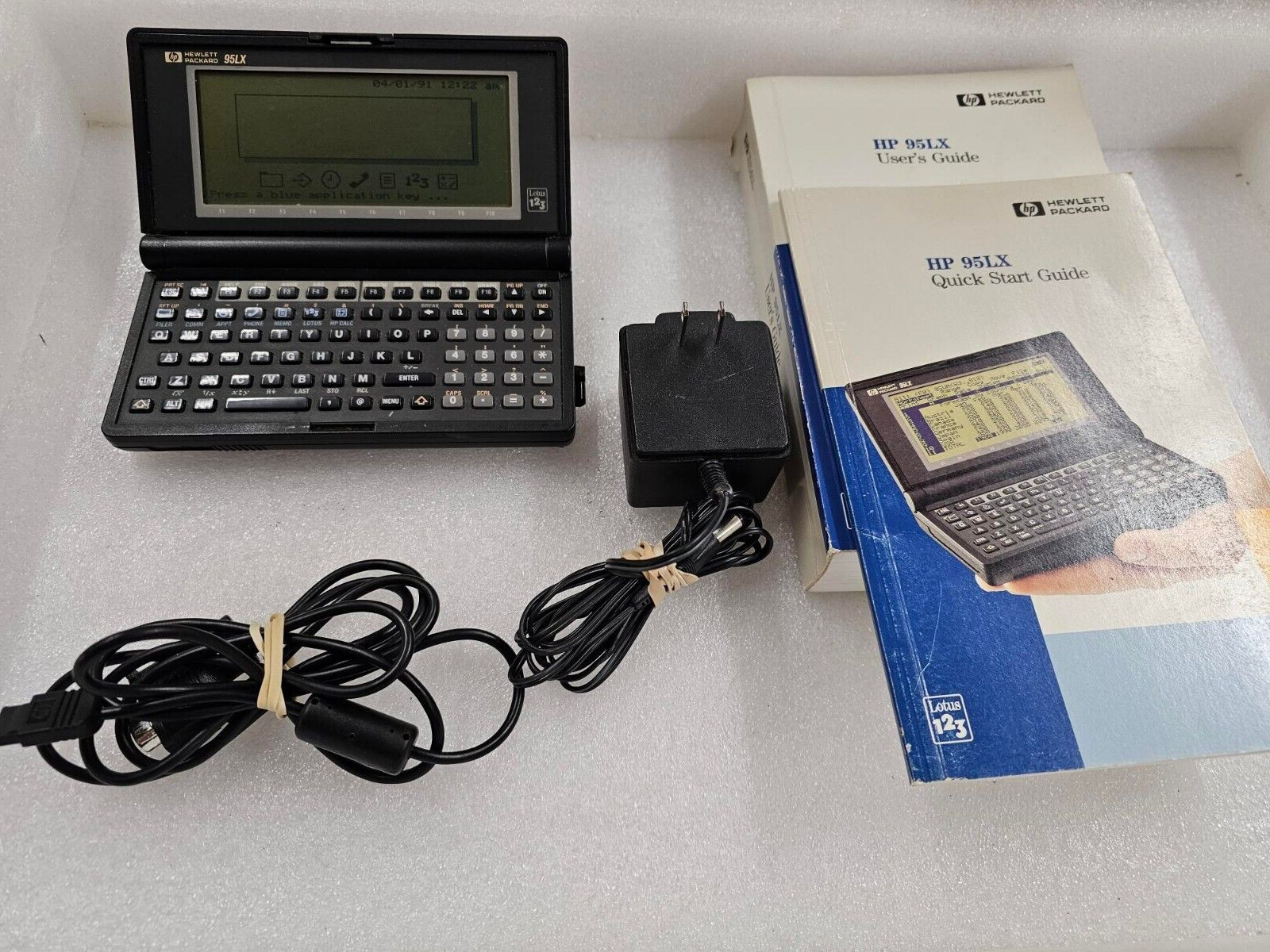 Vintage & Rare HP 95LX Palmtop Handheld 512KB RAM DOS Charger Users/Start Guide