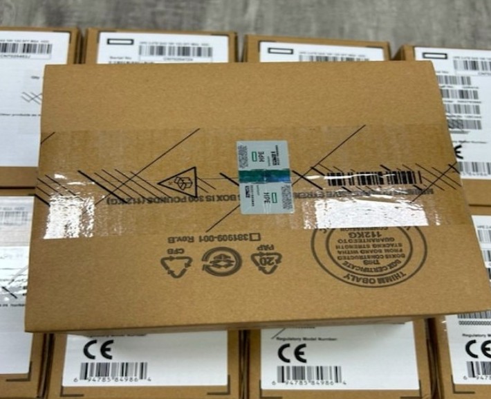 P37070-001 HPE P37009-B21 960GB SAS 12G 3.5" MU LFF GEN9 GEN10 Server SSD NEW