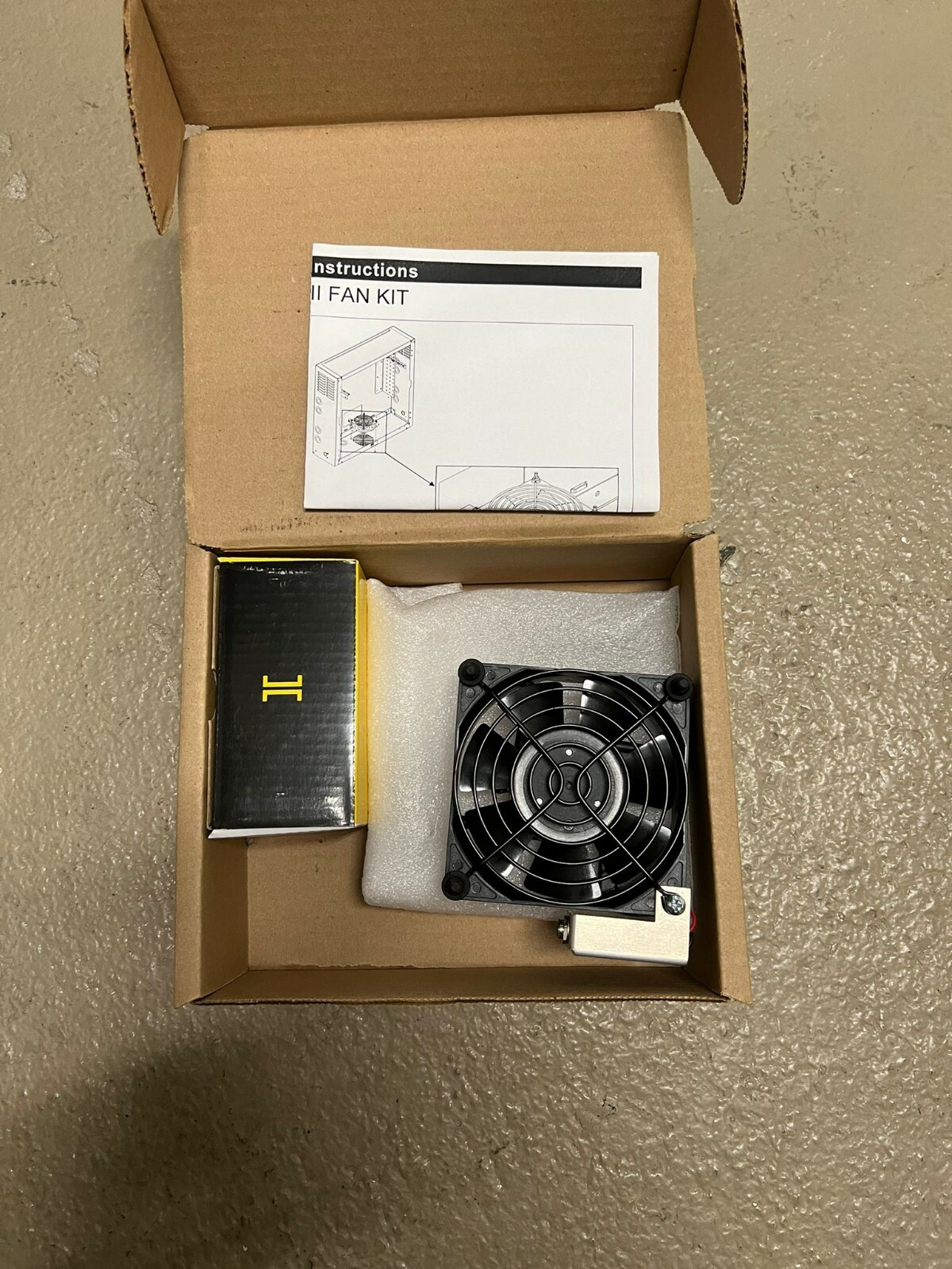 CPI Chatsworth Products Inc 12804-701  Cube-IT Cooling Fan Kit 115VAC 