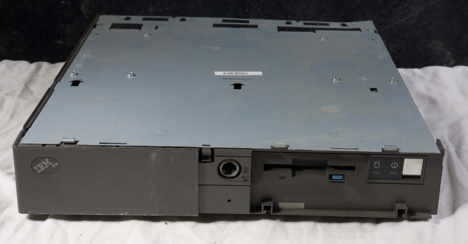 Vintage IBM 4694-144 POS point of sale SurePOS 5x86-100 4MB tested to POST MB62