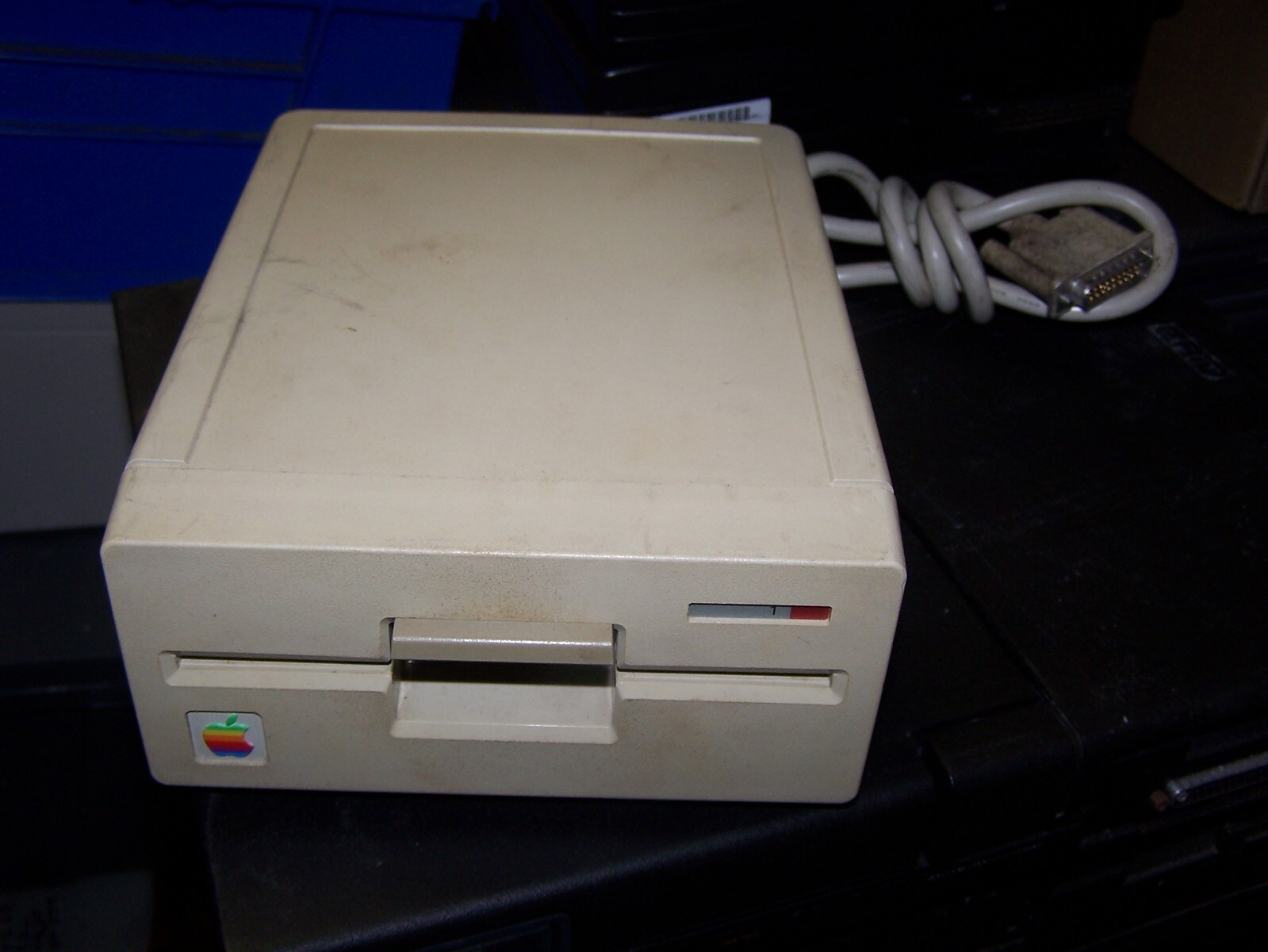 Apple Unidisk 5.25 Disk Drive Model A9M0104 for use with Apple II computer.