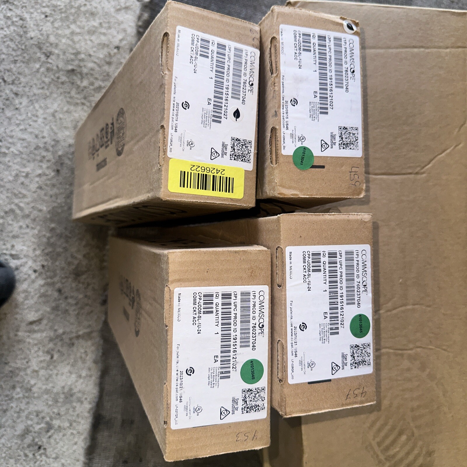 Commscope 24 port distribution frame CPP-UDDM-SL-1U-24 Category 6 1x