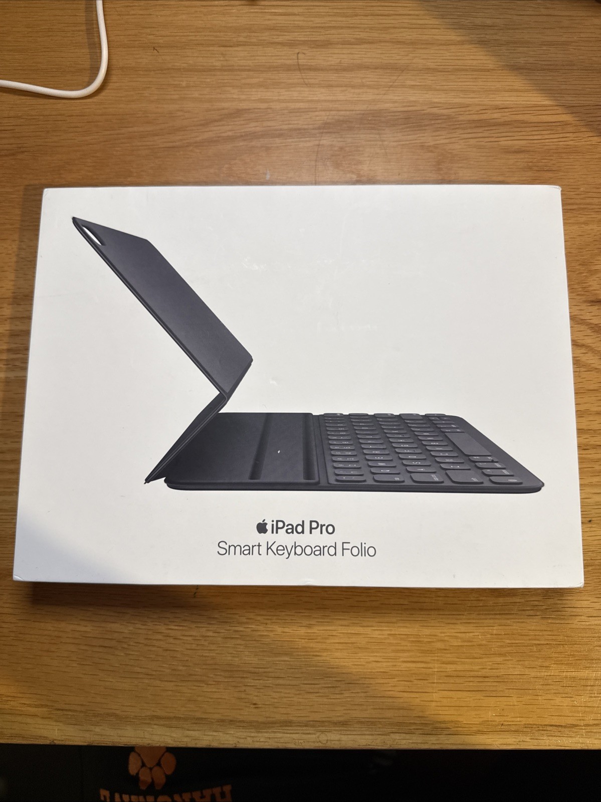 Brand New Apple A2038 Smart Keyboard Folio Case for 11-inch iPad Pro