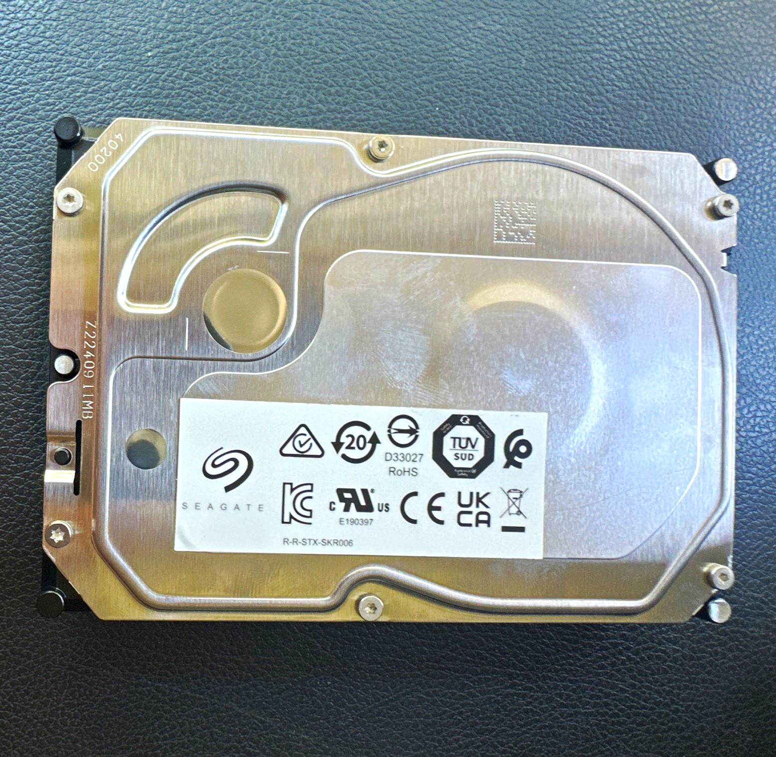 Seagate SkyHawk 2TB 3.5in SATA III Internal HDD 5400RPM 256MB Hot Swap