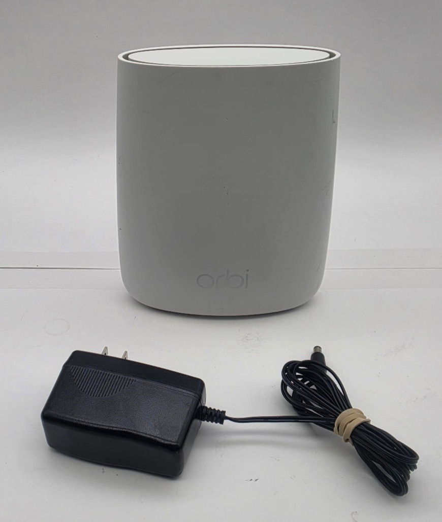 Netgear Orbi Satellite RBS20 Tri-Band Wi-Fi 5 Add-On Satellite