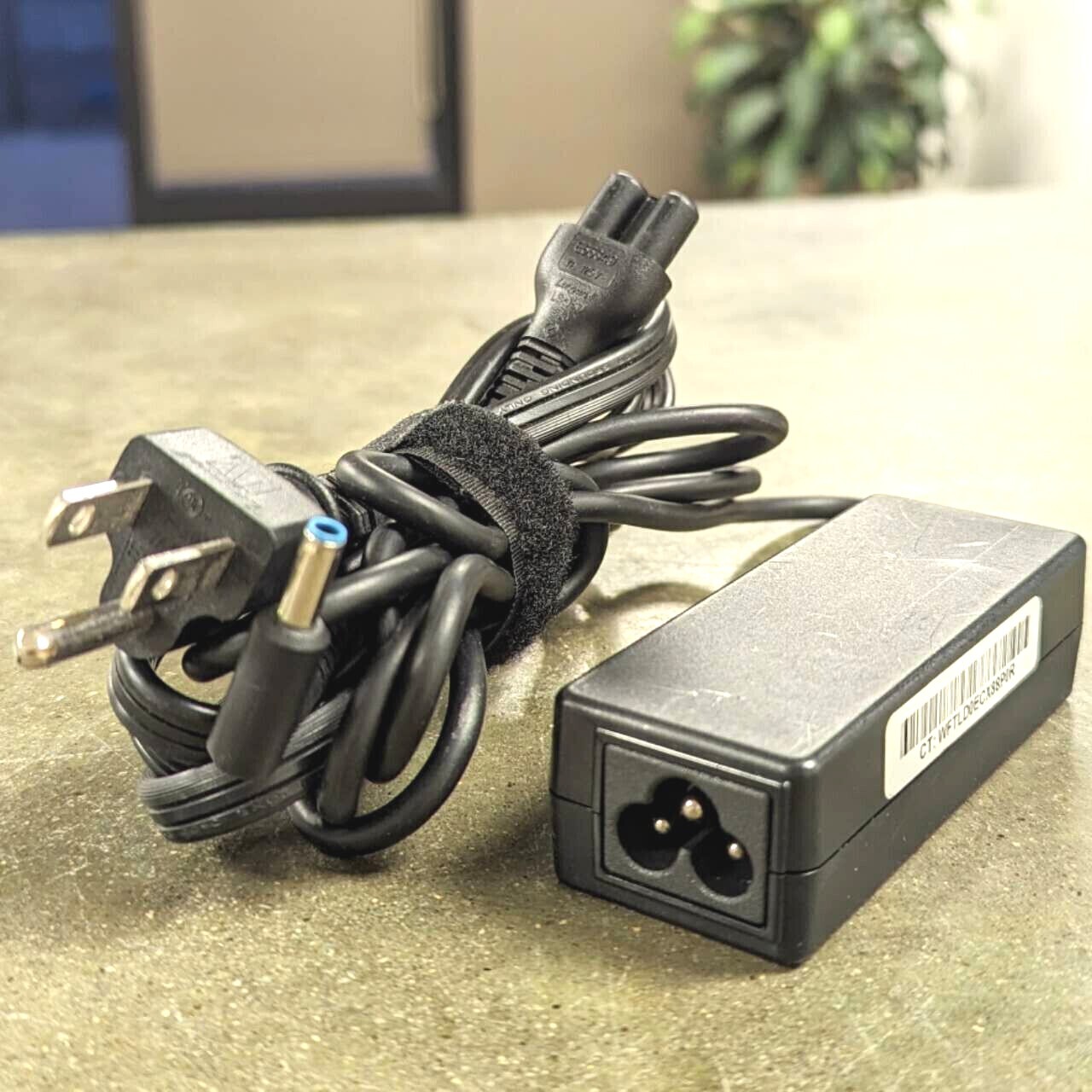 Genuine HP Laptop 45W 65W 90W 135W AC Adapter Charger Power Supply Blue Tip