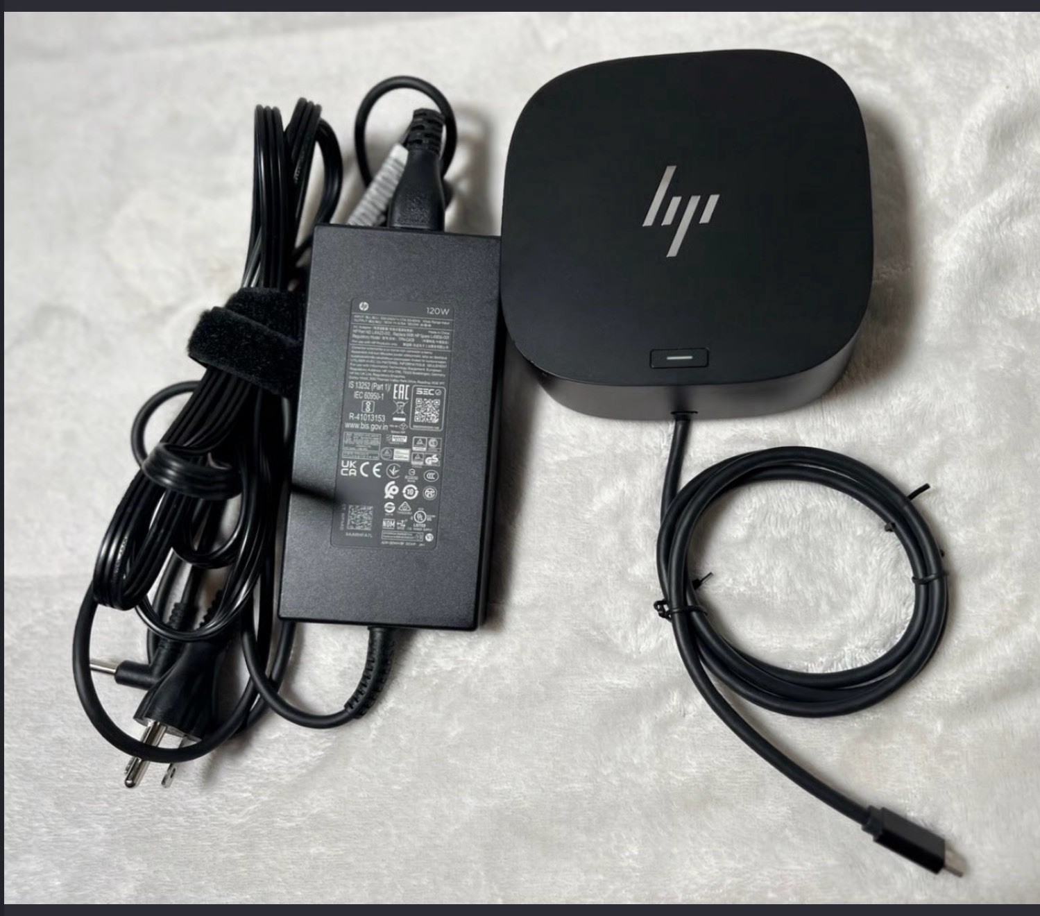 HP USB-C Dock G5 Universal Docking Station + 120w AC Adapter