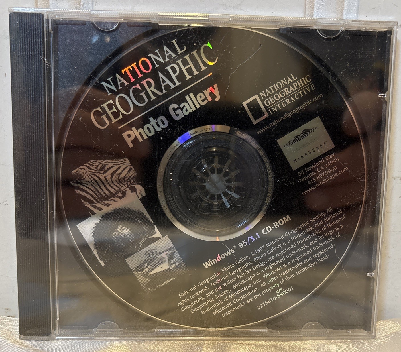 NEW 1997 Mindscape National Geographic Photo Gallery CD-ROM PC Windows 95 3.1