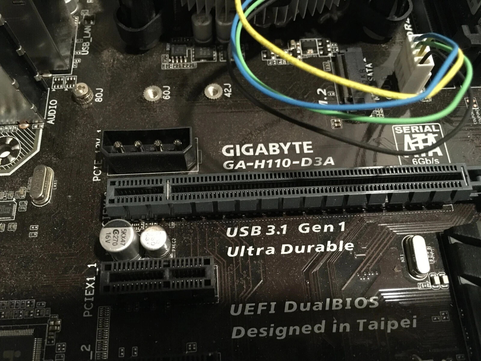 Gigabyte GA-H110-D3A  8GB ram, ssd m.2 sata, window pro , 6 PCIE MINING ETC BTC