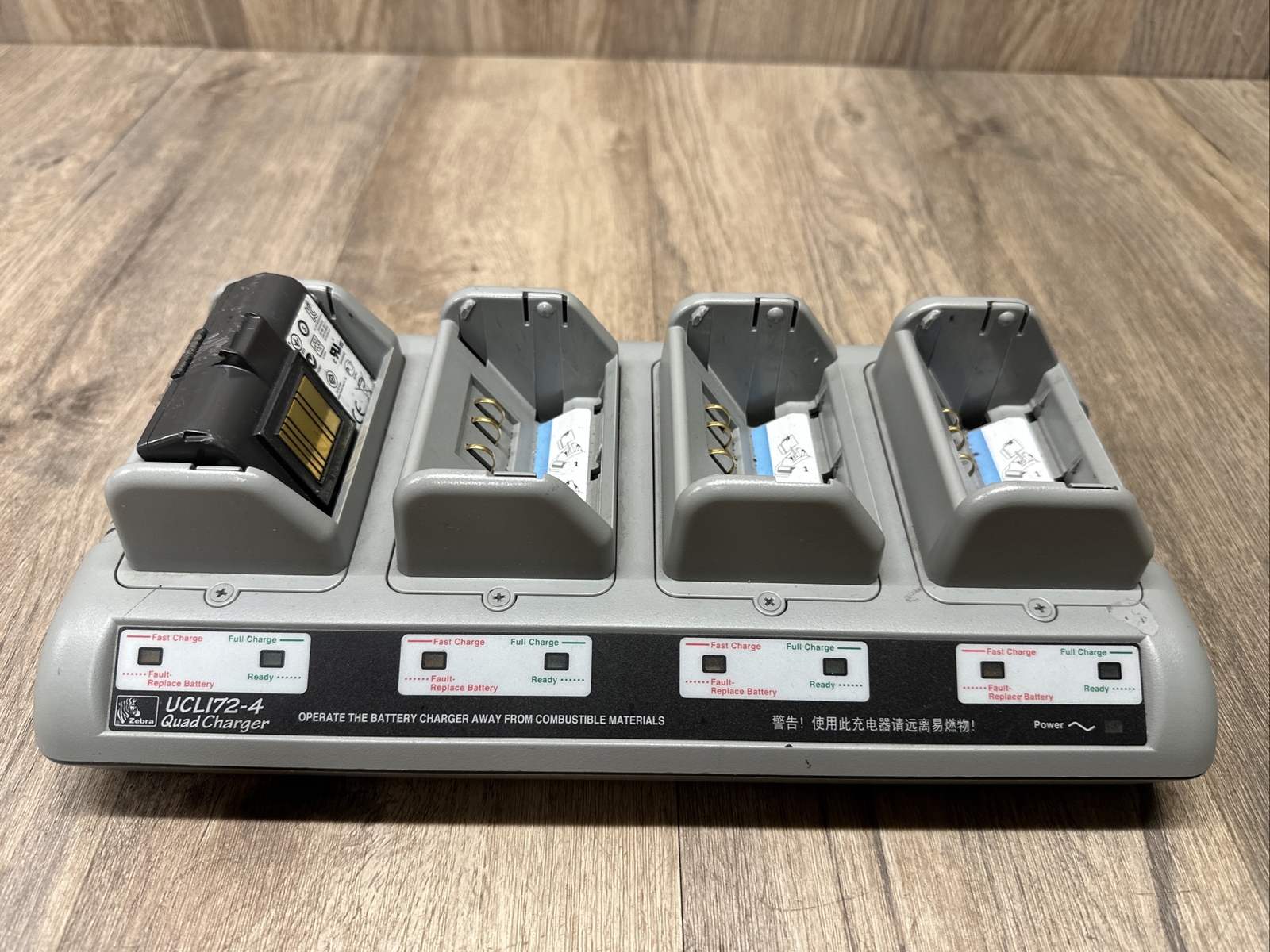 Zebra UCLI72-4 Quad Battery Charger With One Battery (No Power Supply)