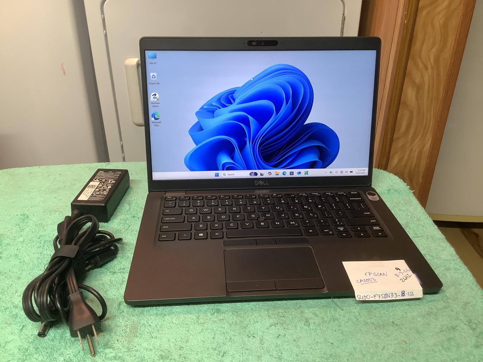 Dell Latitude 5400, Intel i5-8365u, 8 GB - 256 GB NVMe SSD, Windows 11 Pro 26H2
