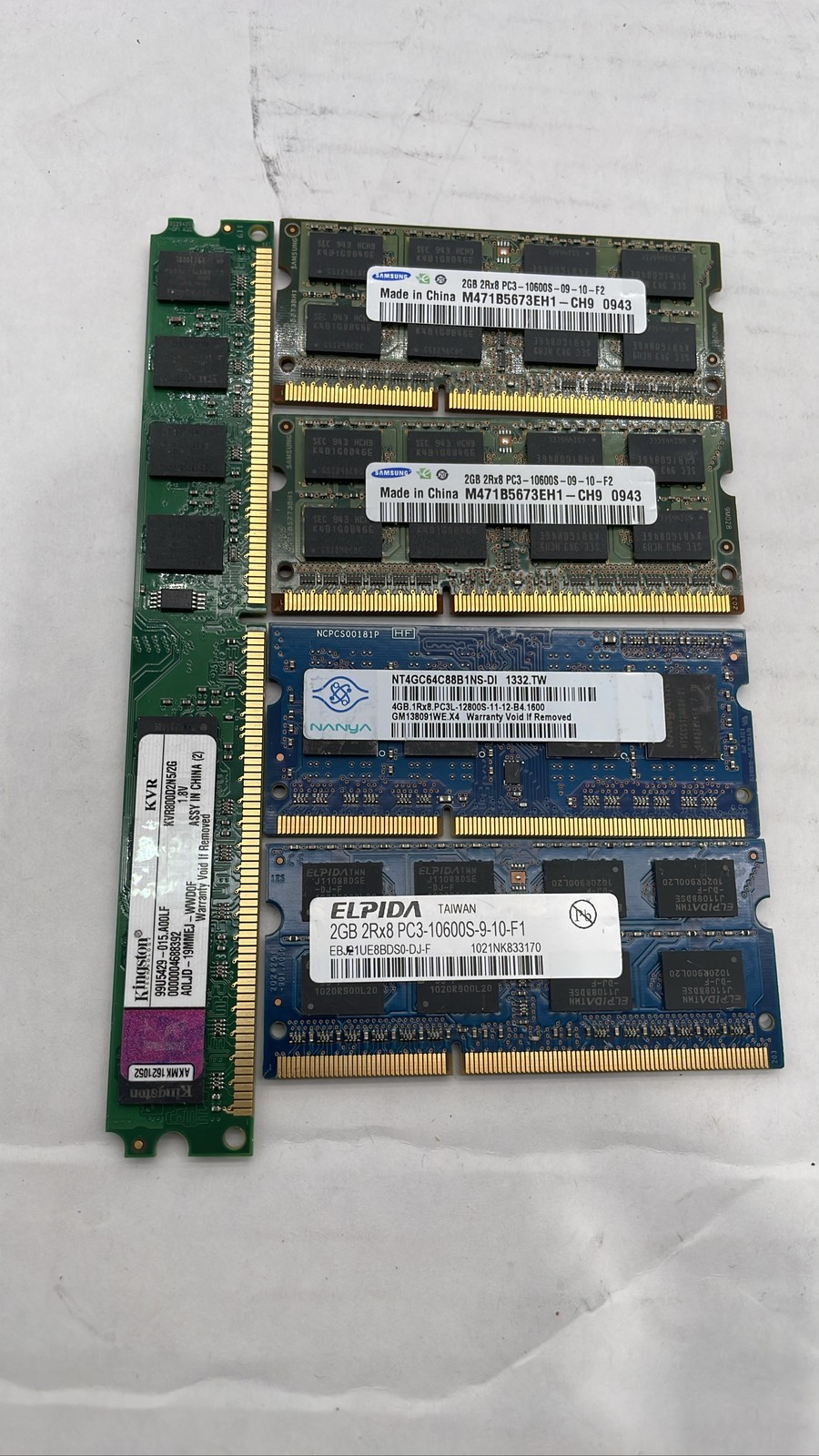 Nanya NT4GC64C88B1NS-D 4GB DDR3 PC3-12800S SODIMM Laptop Memory RAM Lot of 5