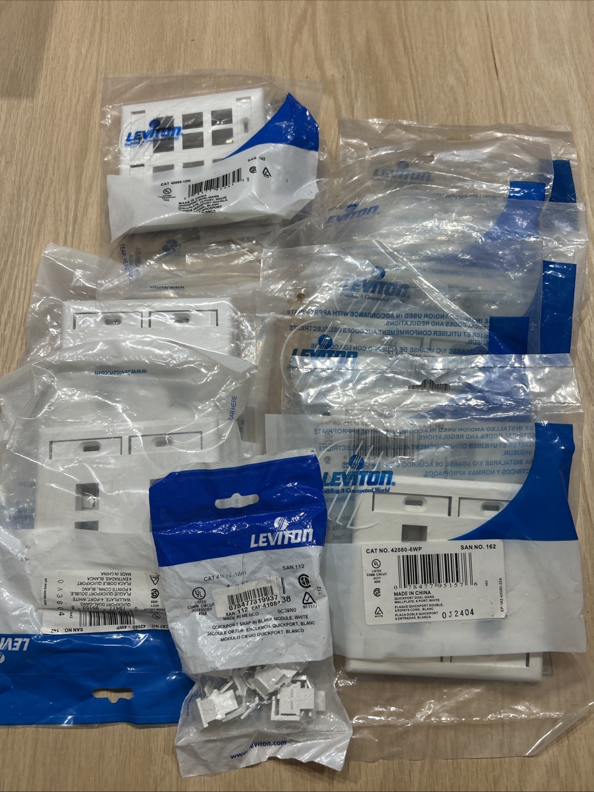 Leviton 42080 Lot White 2Gang Wallplate 1- 12 Port, 2-4 Port, 5-6 Port, 10 Blank
