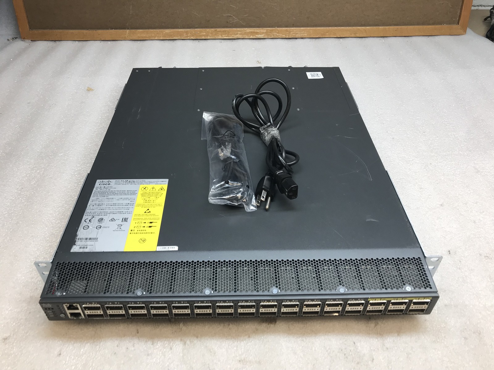 Cisco UCS-FI-6332 32-Port 40GbE Fabric Interconnect V00 Tested Reset