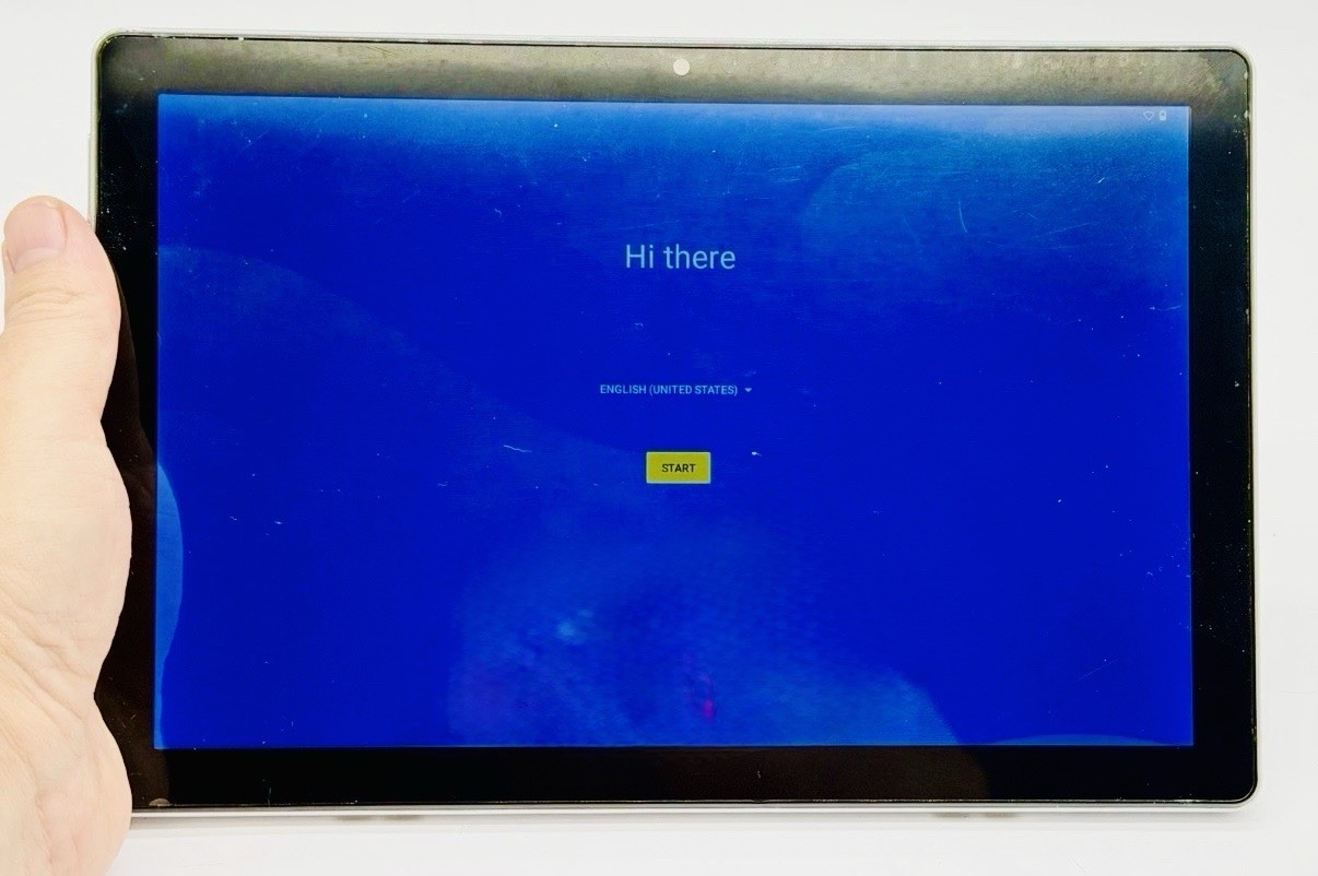 Smart Life 10.1" MB1001 Quad-Core 64-Bit CPU Android OS 32GB
