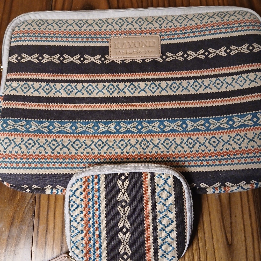 Kayond Aztec Brown Teal Pattern Canvas Laptop Sleeve tablet Polyester Foam 14”