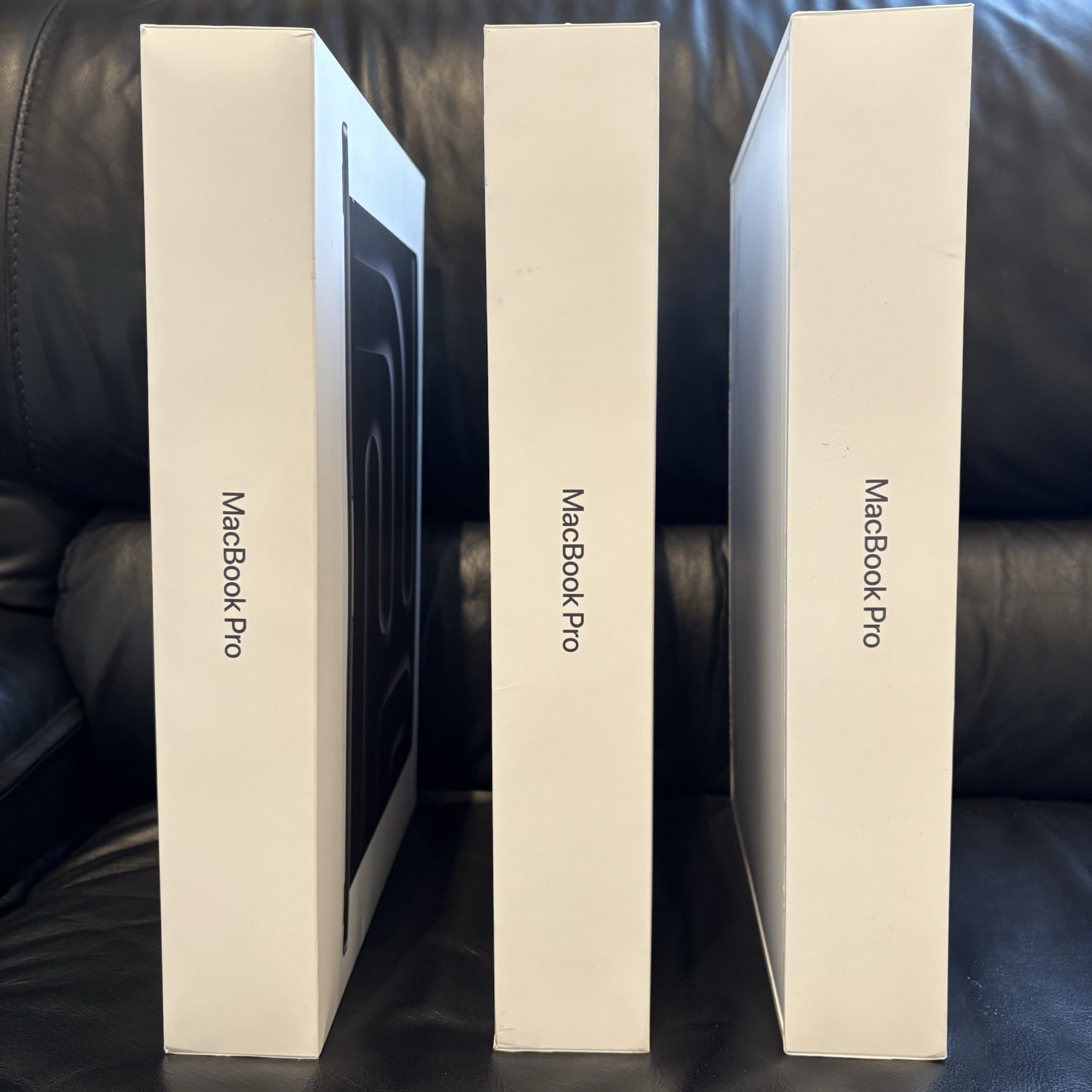 Lot Of 3 Empty Box Apple MacBook Pro 16-inch A3403 CPU/20C GPU 48GB/1TB/KB-US
