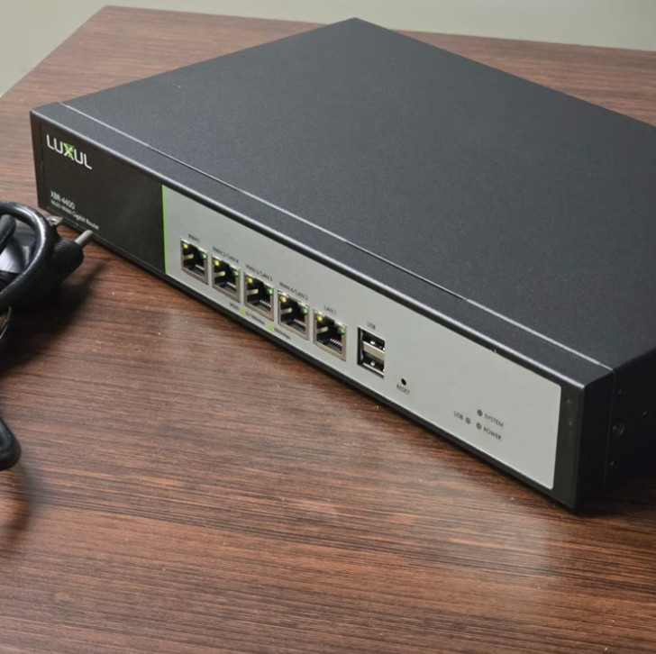 Luxul XBR-4400 Multi-WAN Gigabit Router Commercial Grade Network Router