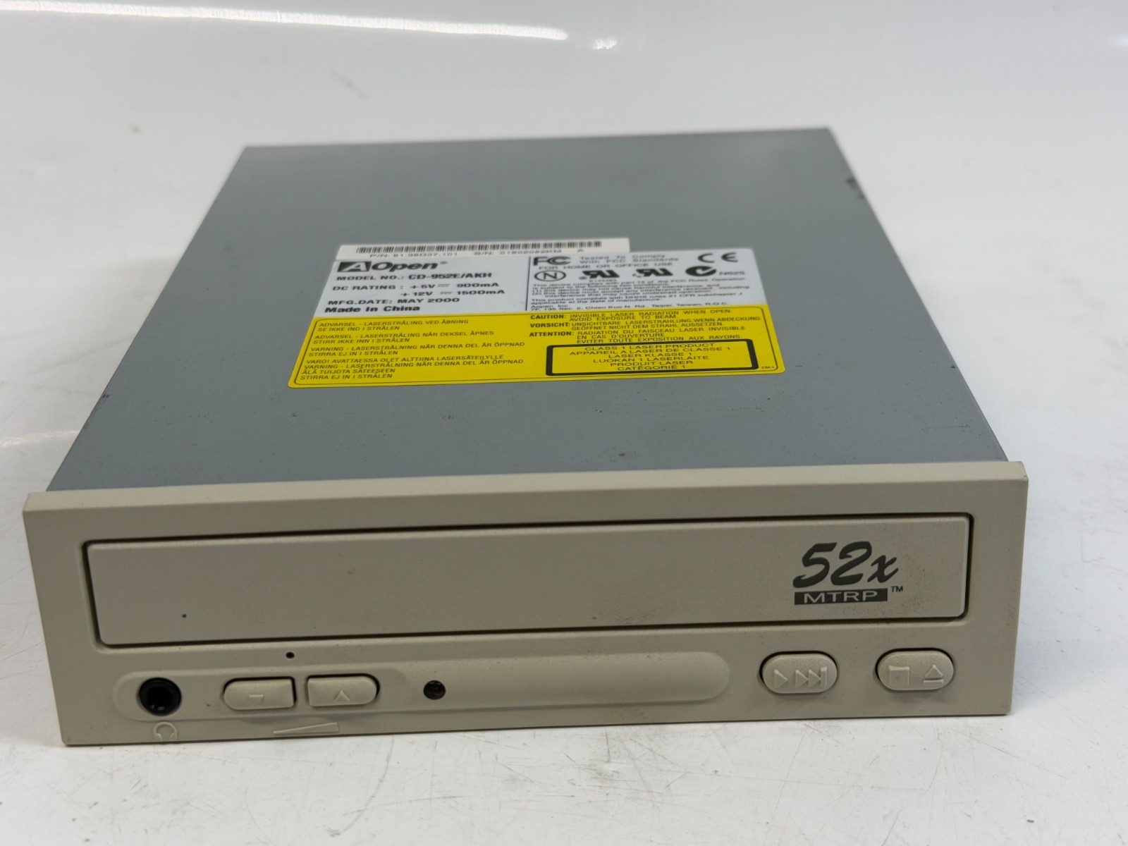 AOpen CD-952E/AKH 5.25in Beige IDE Internal Desktop CD-ROM Drive 52x