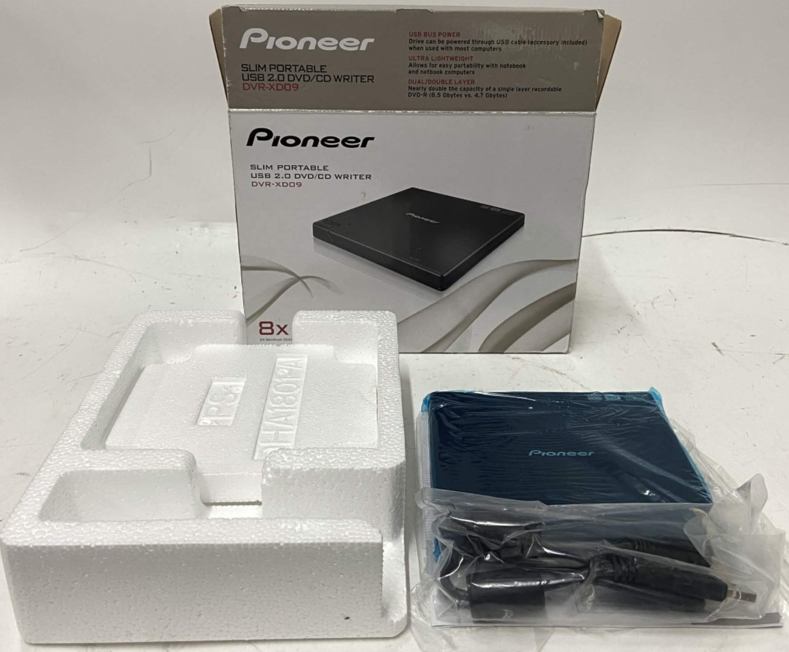 Pioneer External DVD/CD Writer DVR-XD09 8X Slim Portable USB 2.0 DVD/CD WRITER