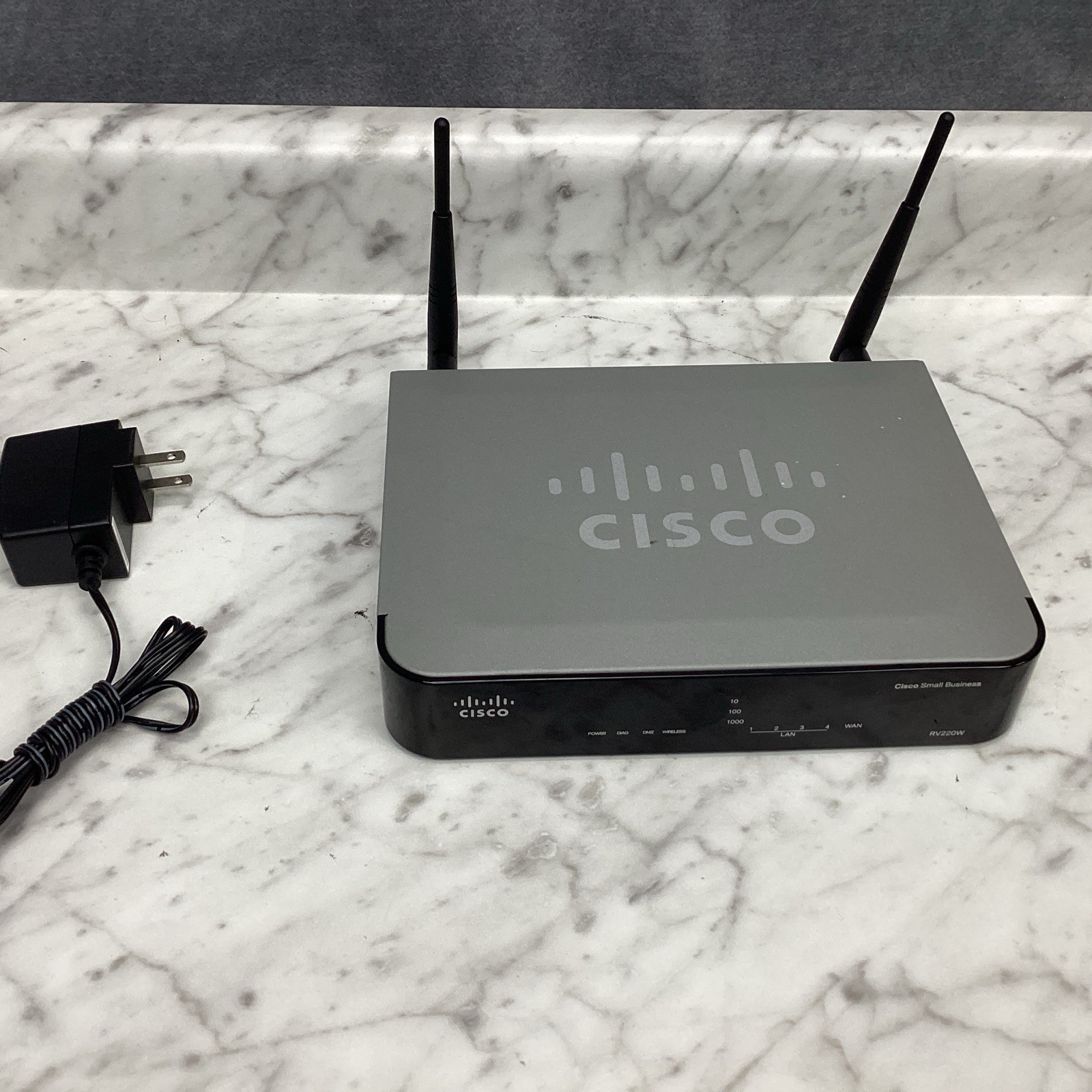 Cisco RV220W Wireless-N Network Security FireWall Router