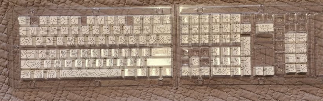 PBT Keycap Set 118 Key White Design Keyboard Shine Through 6.35-9.525mm