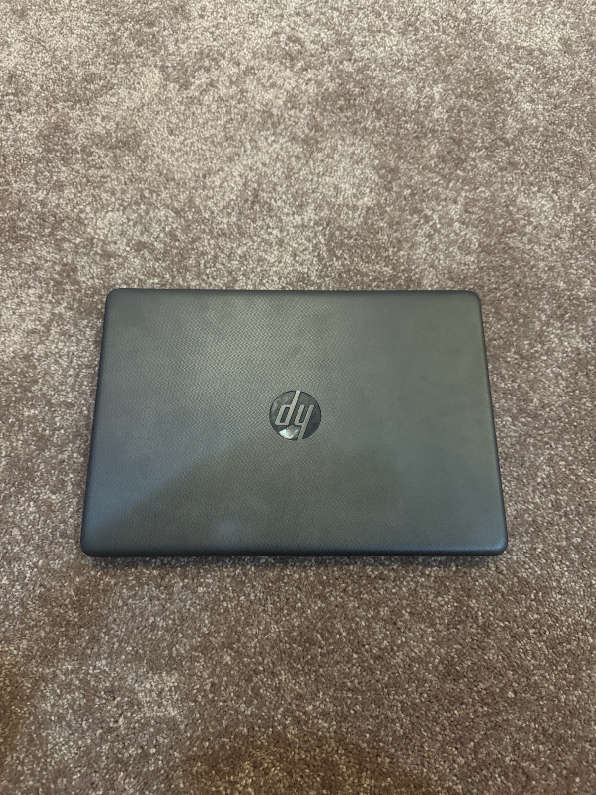 ￼ HP 17-inch laptop with a powerful Intel Core i5  and a large bright display