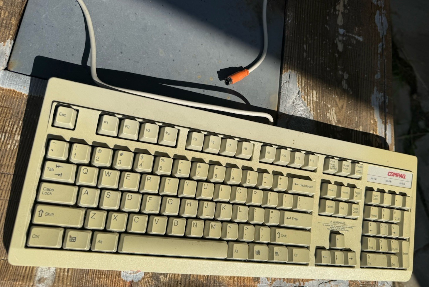 Vintage Compaq RT6656TW Desktop Keyboard - Retro Mechanical Feel DIN-5 Connector