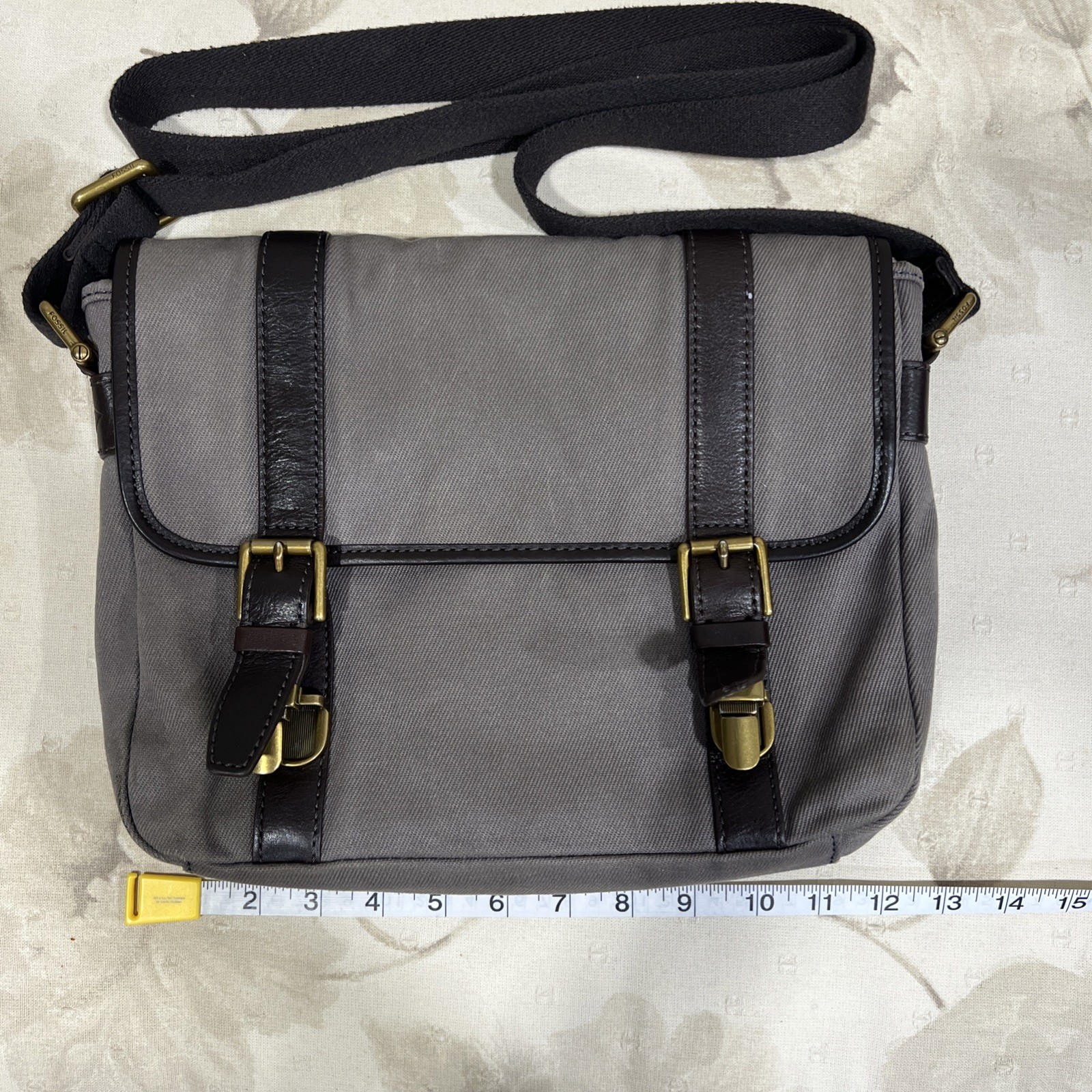 Fossil Commuter Messenger Charcoal Gray Laptop Computer Bag - 12 in. X 10