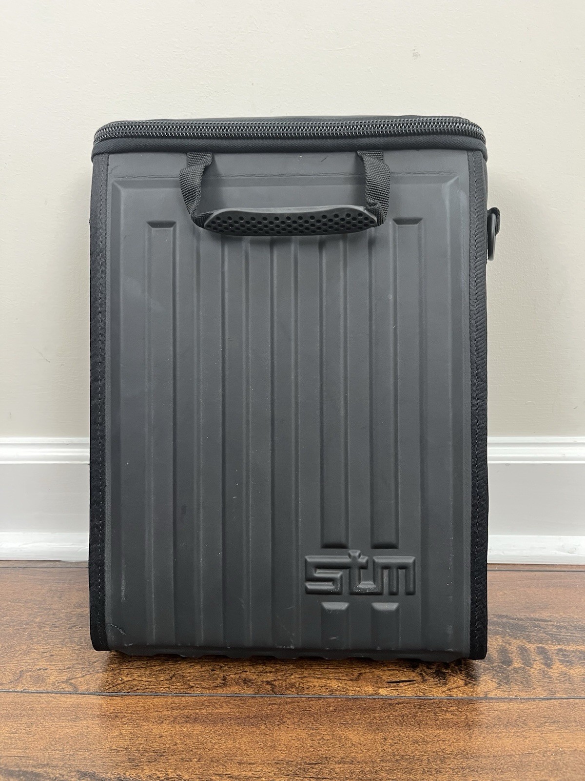 STM Armour Rugged Laptop Bag Handles Molded EVA Shell Black Pre-Owned