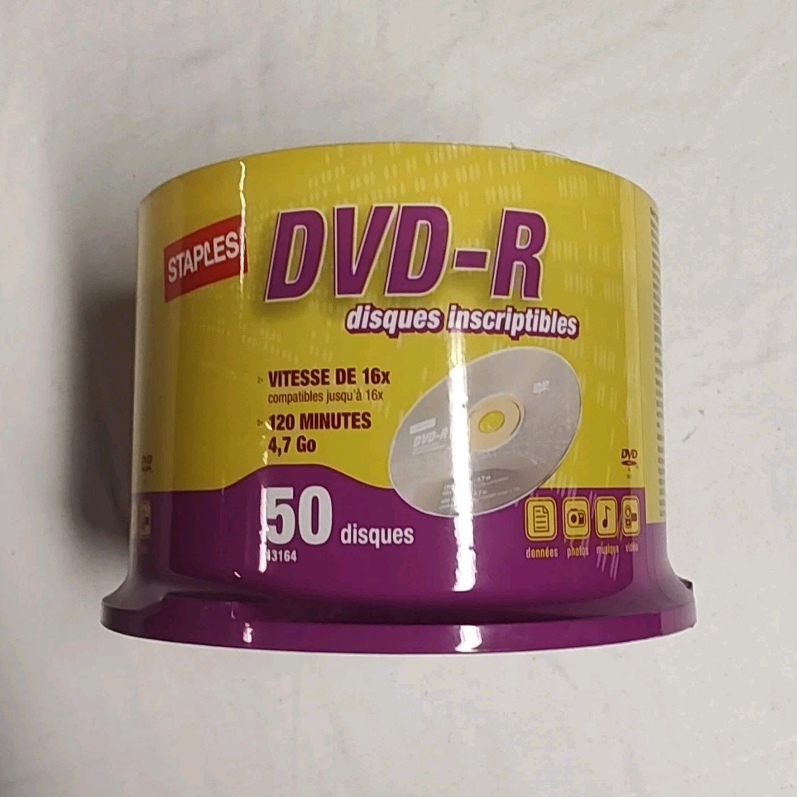 Staples DVD-R Recordable Discs 50 Pack 4.7GB 16x Spindle/Cake Box