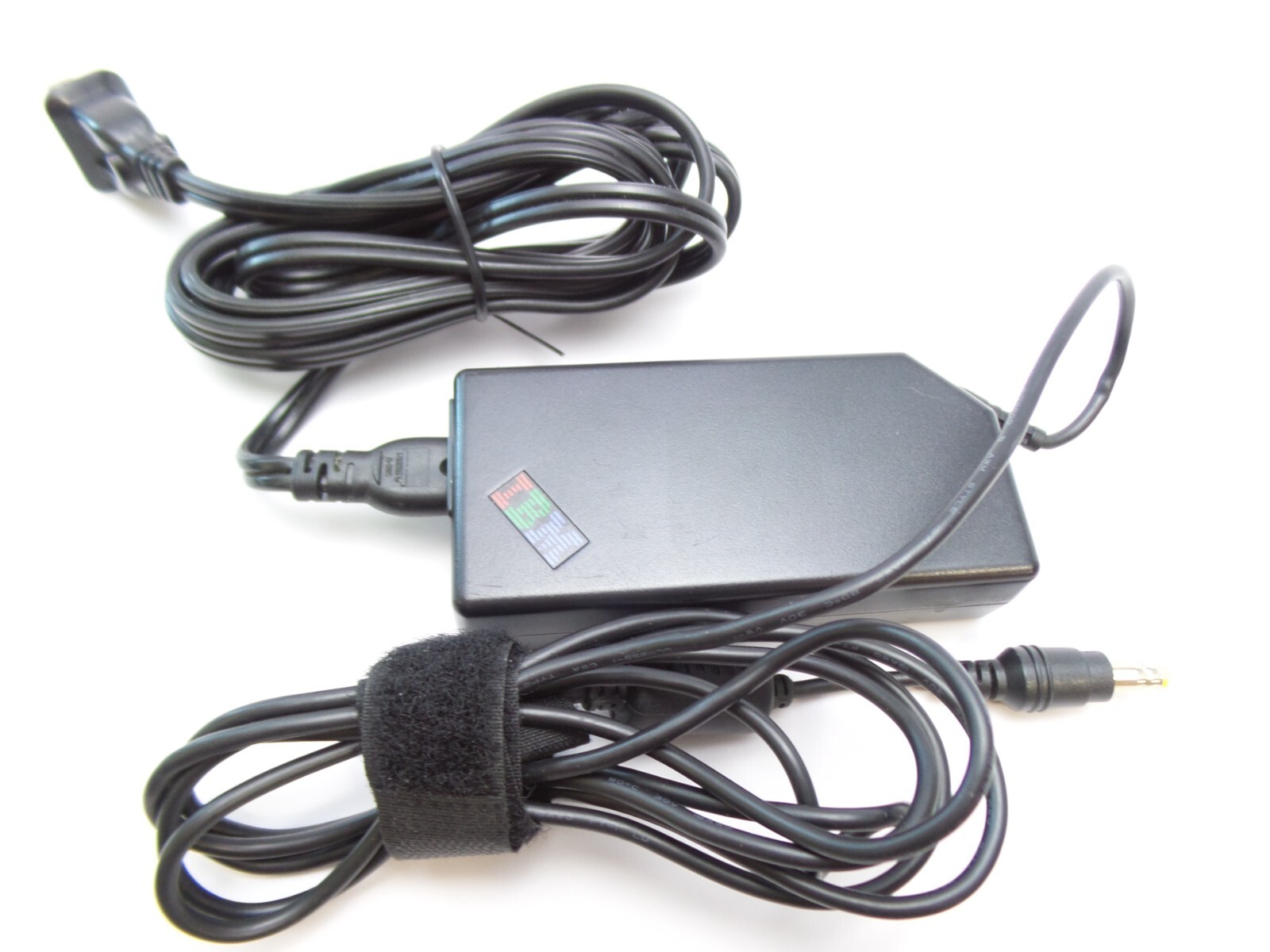 Genuine IBM AC Adapter/Charger P/N 02K6810 FRU:02K6816 16v 60Hz 3.5A