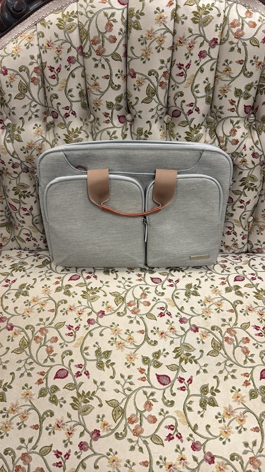 Lacdo Grey Laptop Shoulder Bag Case with Accessory Pockets NWOT