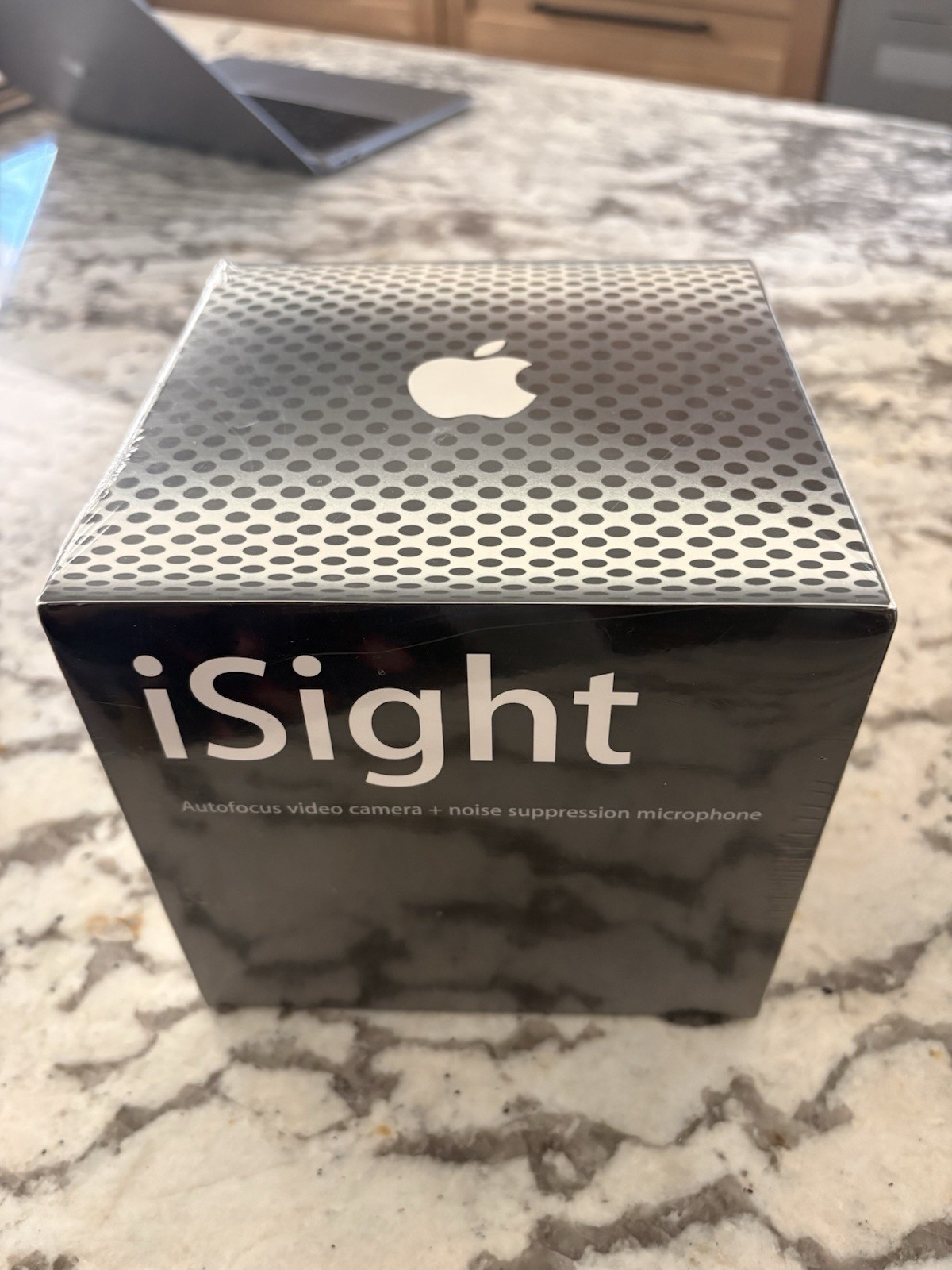 Apple iSight External FireWire Webcam Camera M8817LL/A Boxed Complete NIB Sealed