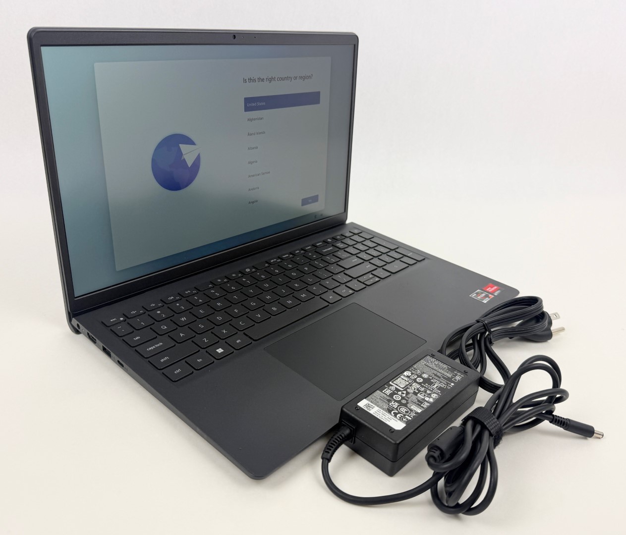 Dell 15 DC15255 15.6" FHD Touch Ryzen 7 7730U 16GB 512GB SSD W11H - Read