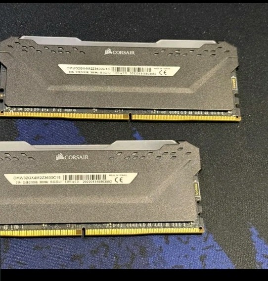 Corsair Vengance RGB Pro 32GB (2 x 16GB) PC4-28800 (DDR4-3600) Memory...