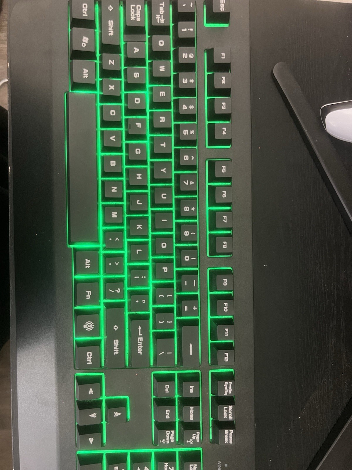 onn. Gaming Keyboard OGK3-0030 Wired USB Illuminated Black/Green English
