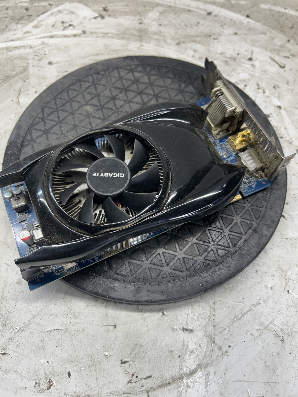 Gigabyte ATi Radeon 5770 1GB GV-R577UD-1GD