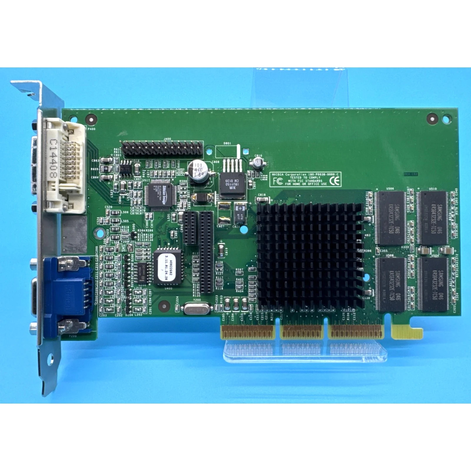 Nvidia Quadro2 MXR 32MB AGP Video Card  HP OEM (P/N 221411-002) Vintage Retro-PC