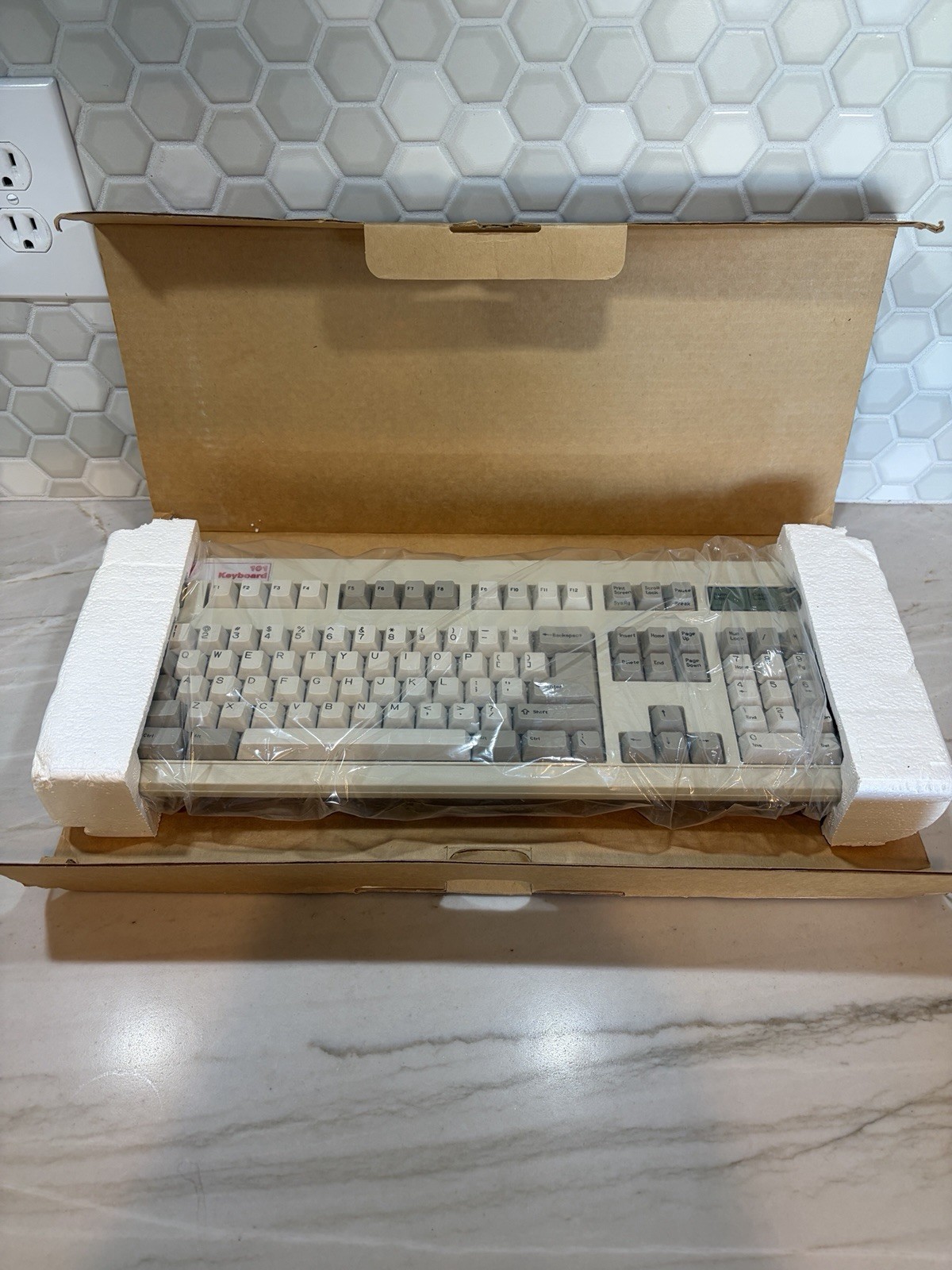 Vintage BTC-5339R Professional Series Mechanical Keyboard, 5-Pin DIN Plug