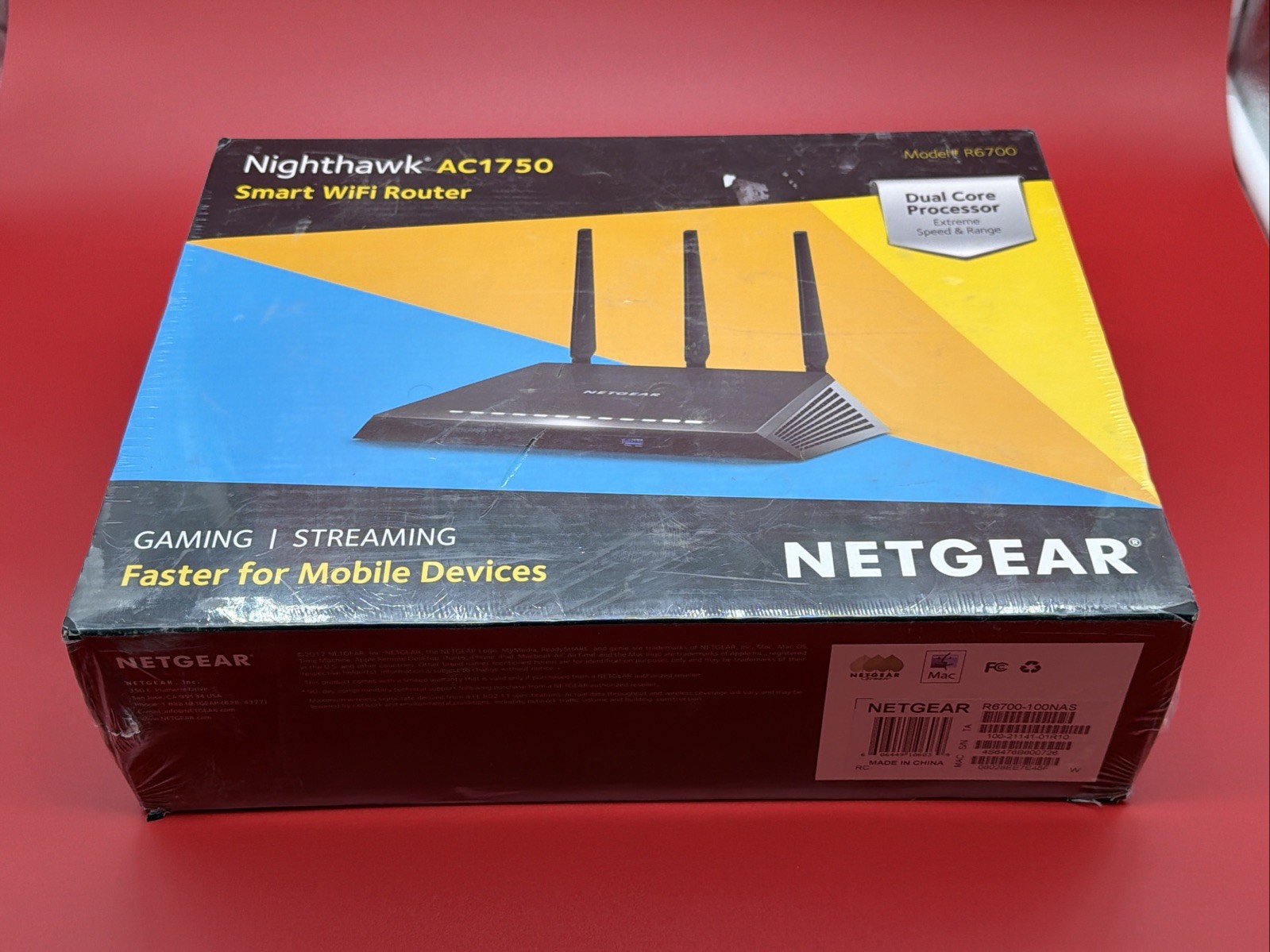NETGEAR Nighthawk R6700 AC1750 Dual-Band WiFi Router 4-Port Gigabit USB3
