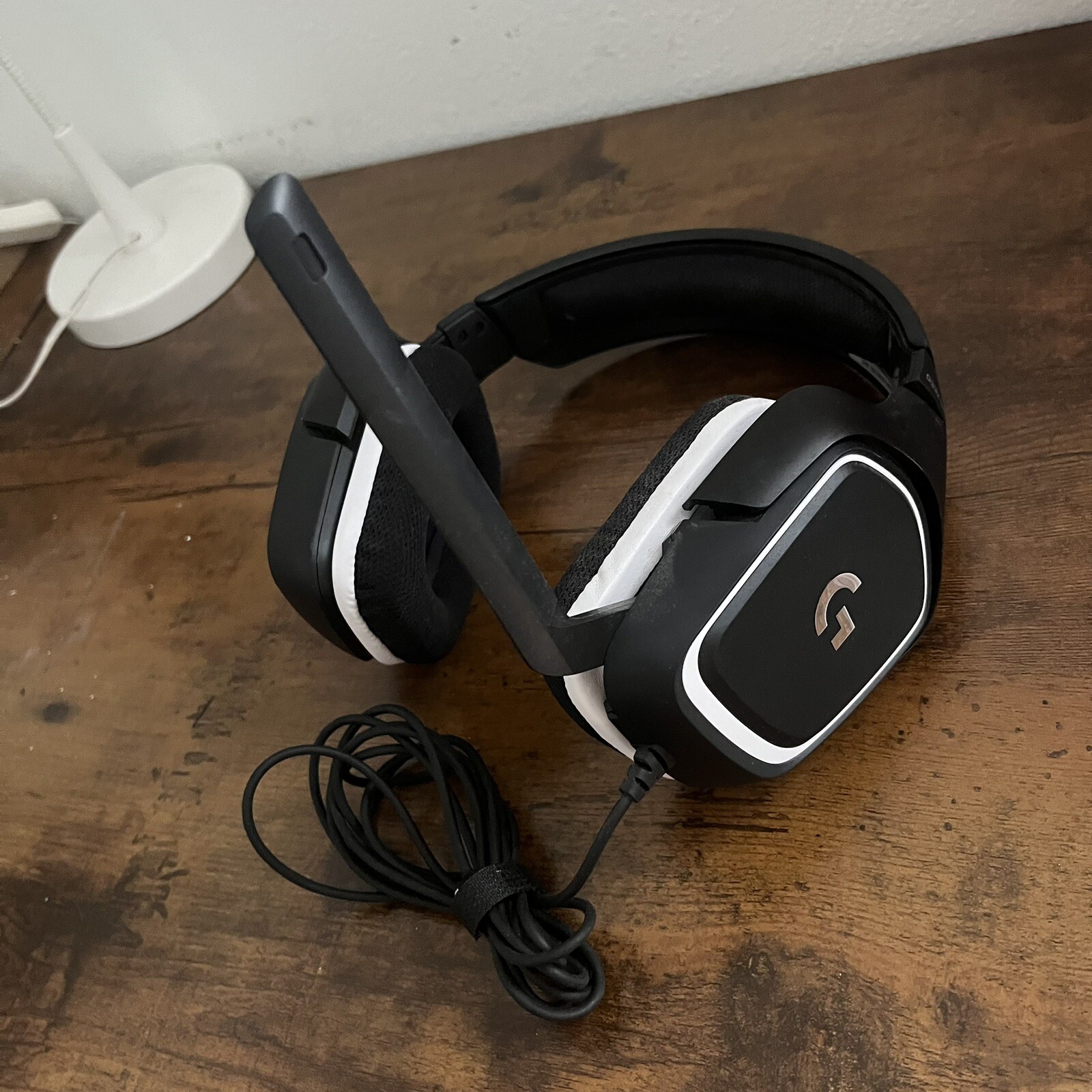 Logitech G332 Wired Stereo Gaming Headset for PC (Working)