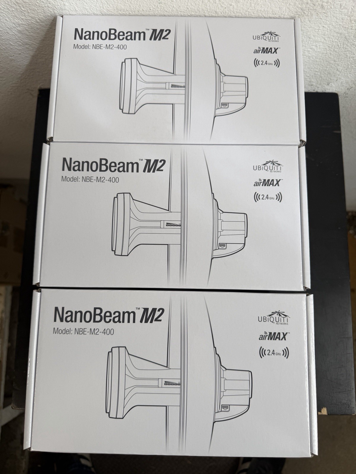 NEW Ubiquiti NanoBeam M2 NBE-M2-400 2.4GHz airMAX 18dBi