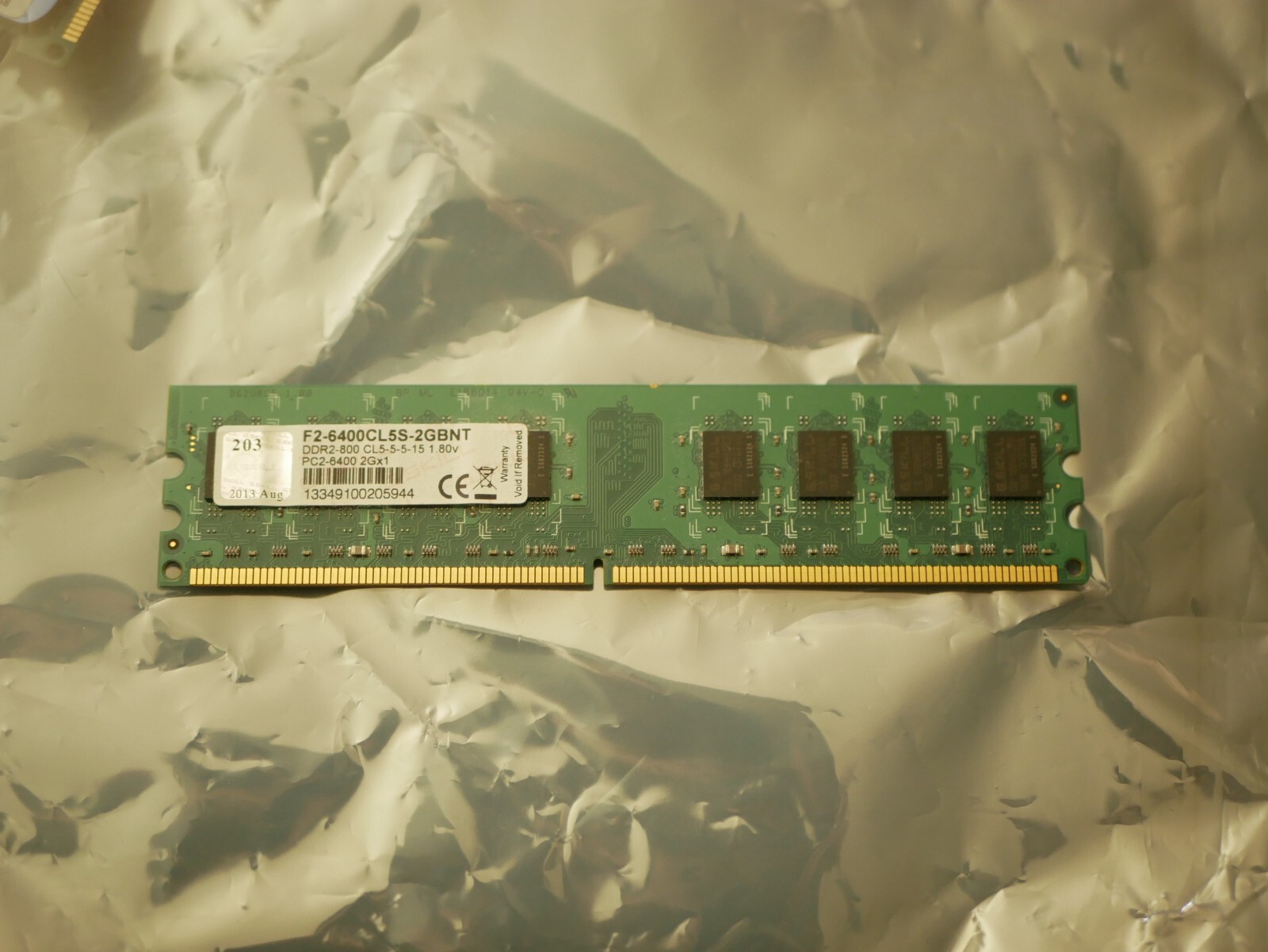 G.Skill PC2-6400 2 GB DIMM 800 MHz DDR2 SDRAM Memory (F2-6400CL5S-2GBNT)