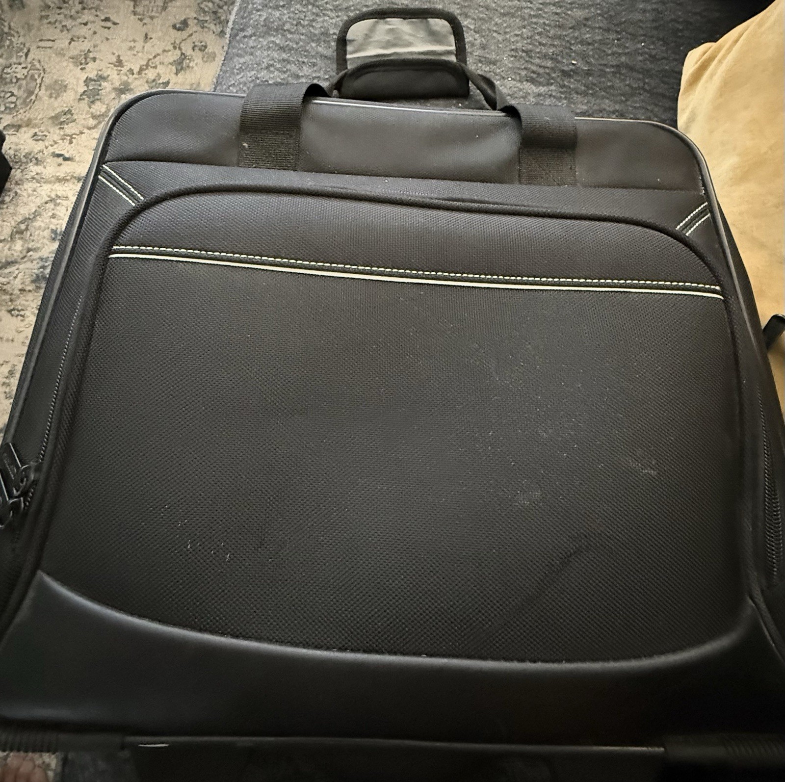 Amazon Basics Mobile Office Roller: Black. Barely Used.