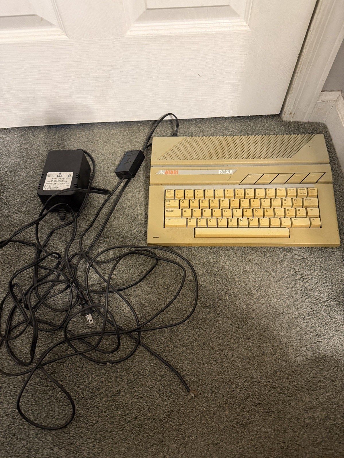 Atari XE  130xe Computer NTSC with Power Supply 