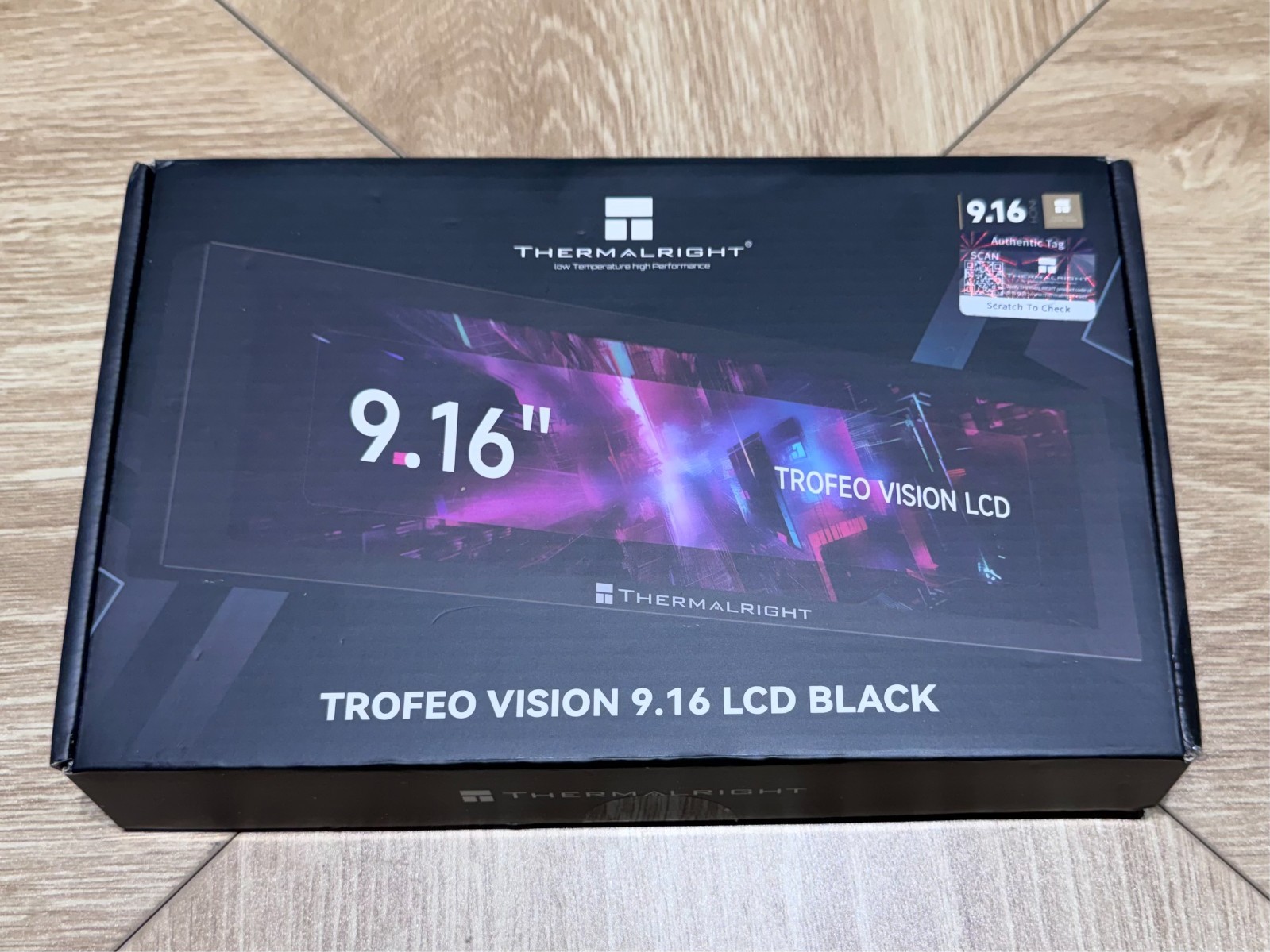 Thermalright Trofeo Vision 9.16 Inch Full-Color LCD 1920x480 Resolution CPU/GPU
