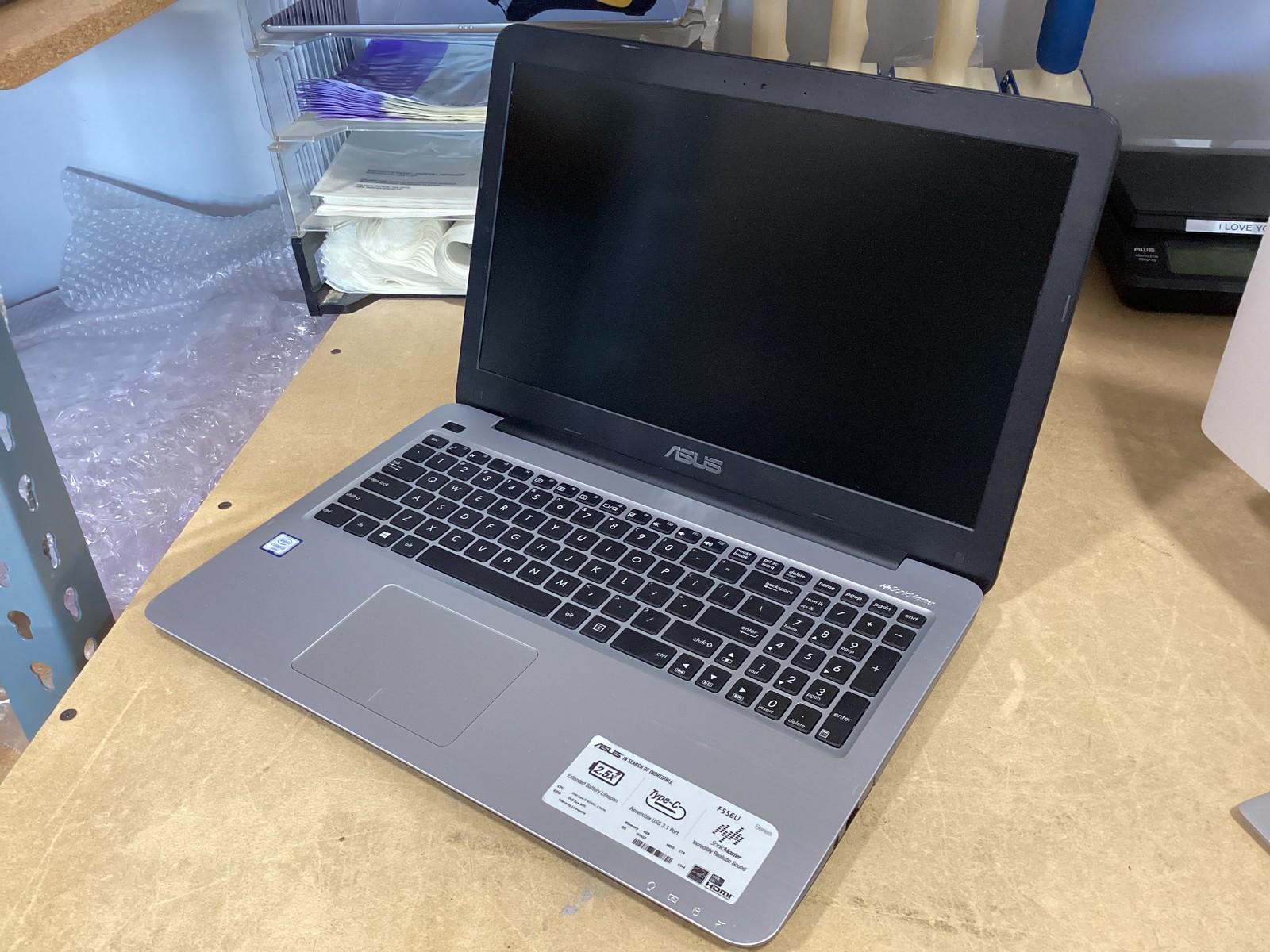 Asus VivoBook F556U 15.6" Laptop Intel i3-6100U | 4GB | No HDD/Charger Grade C