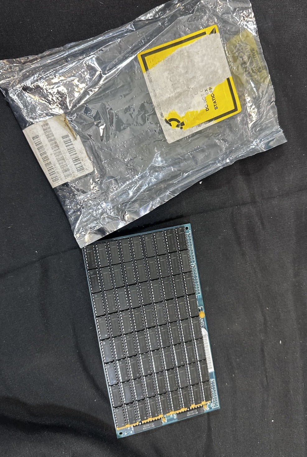 Rare Vintage 72-256k - Dram Chips 2 Meg Expansion Memory Board Computer