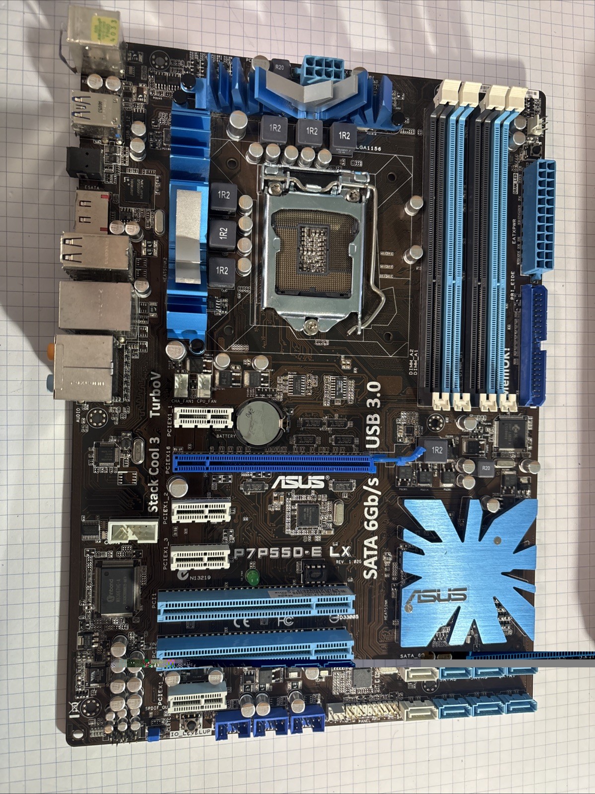 ASUS P7P55D-E LX LGA1156 Intel P55 DDR3 ATX Motherboard USB 3.0 SATA 6Gb/s MB334